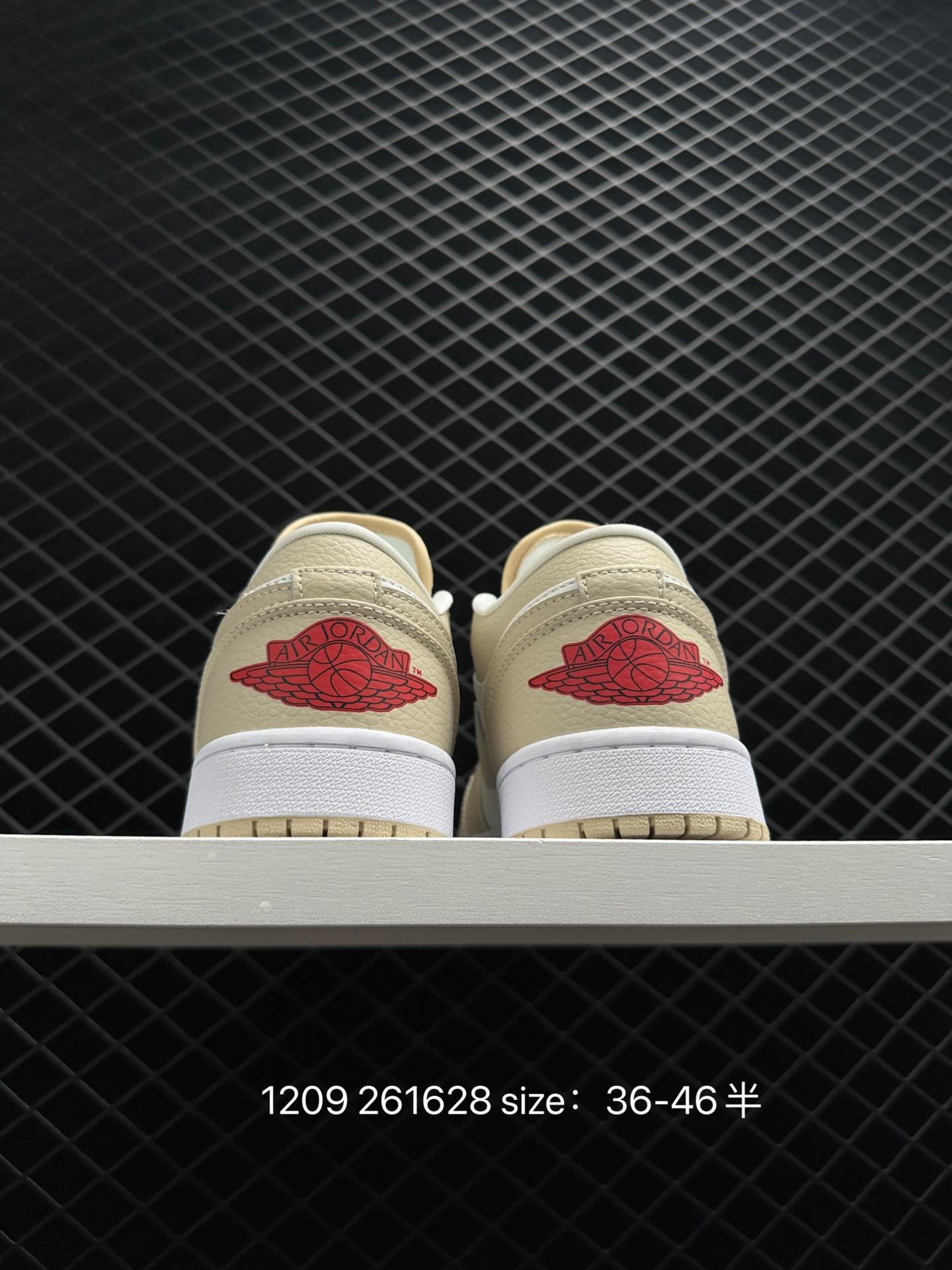 Air Jordan 1 Low AJ1